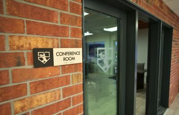 Team Meeting Room at Ball 2 Barrel Baseball Academy